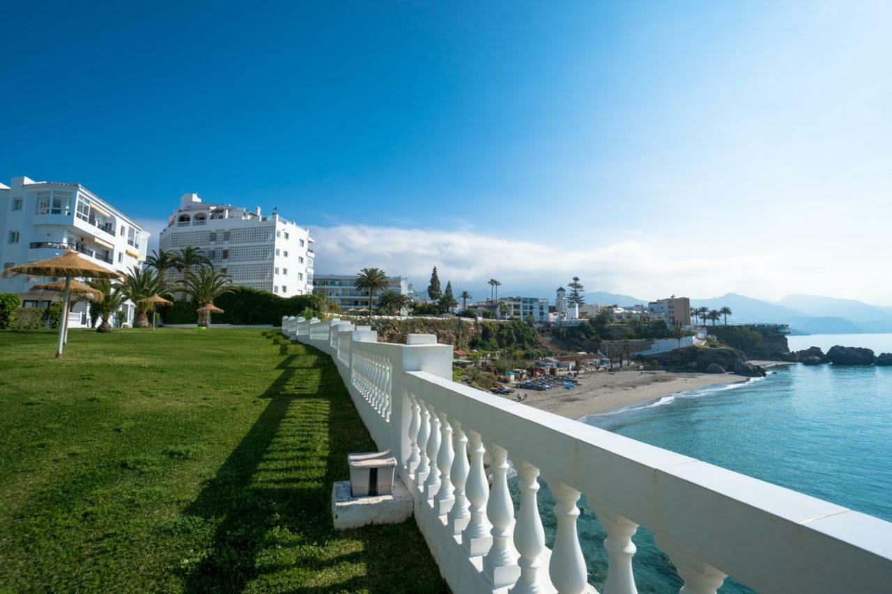Palmeras 55 Menyber Nerja Exterior foto
